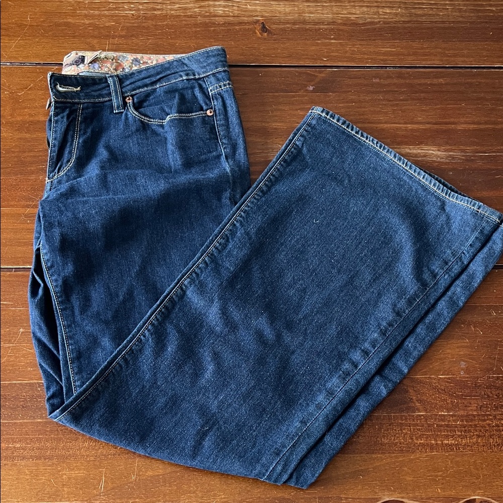 Women's Flare & Wide Leg Jeans - Dark Blue
